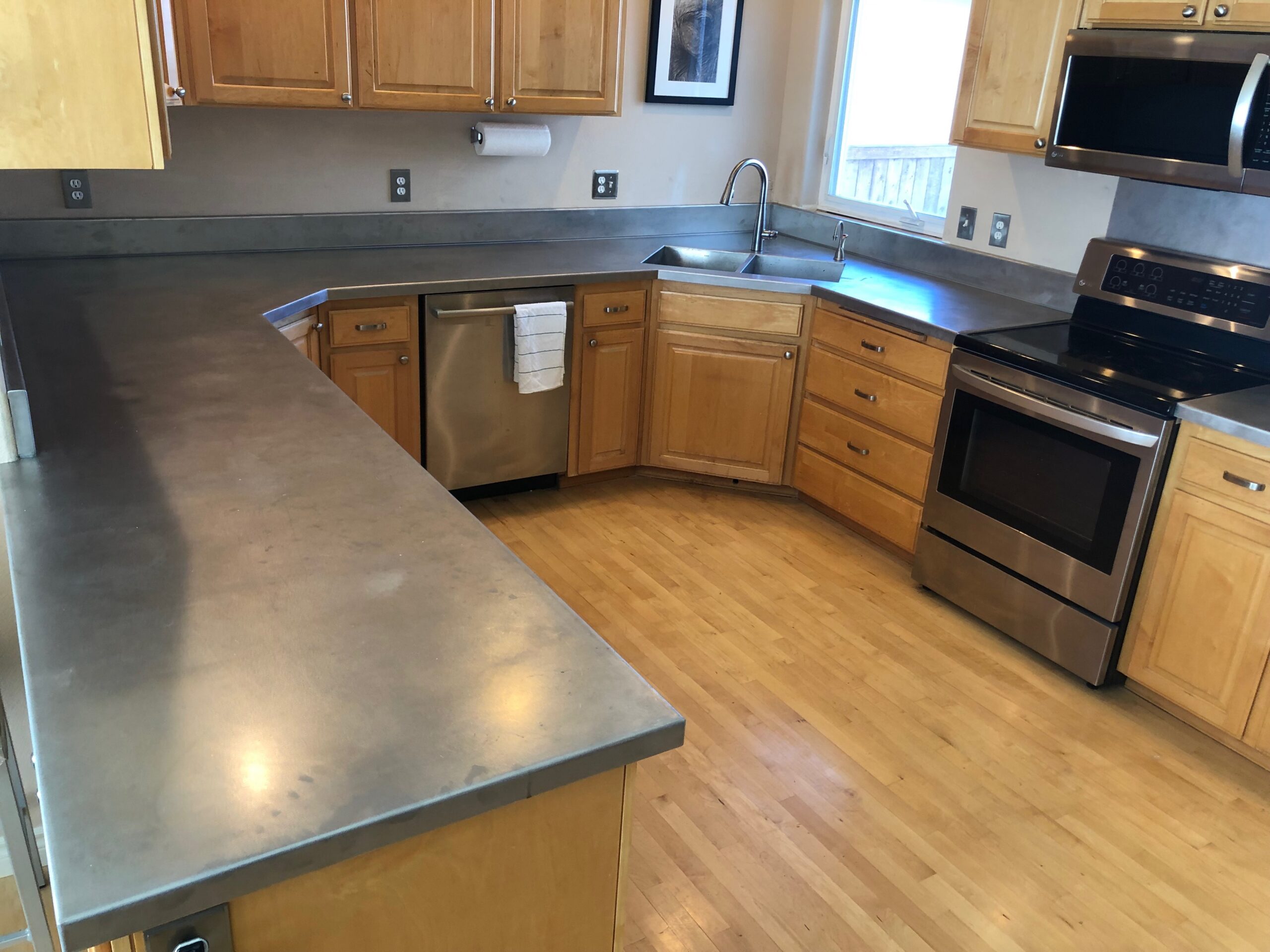 stainless steel countertop